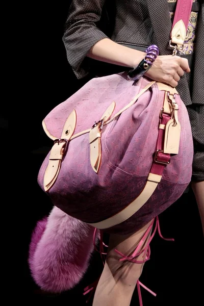 Look 8
